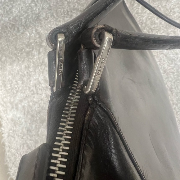 Prada Vitello Chic Leather Handle Bag - Picture 16 of 16